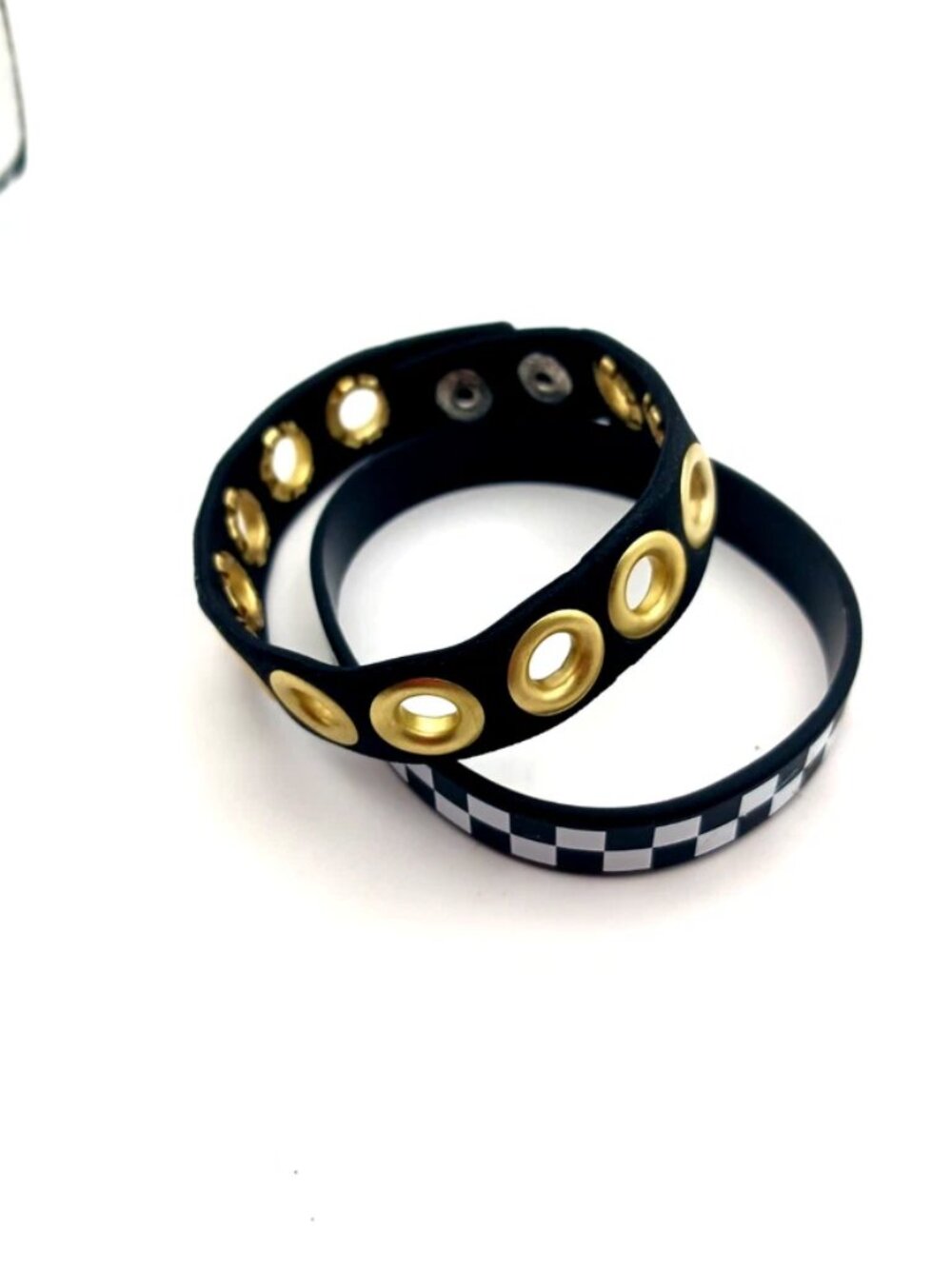 Skater Black + White Checkered Silicone Wristband+Grommet Single Row Bracelet